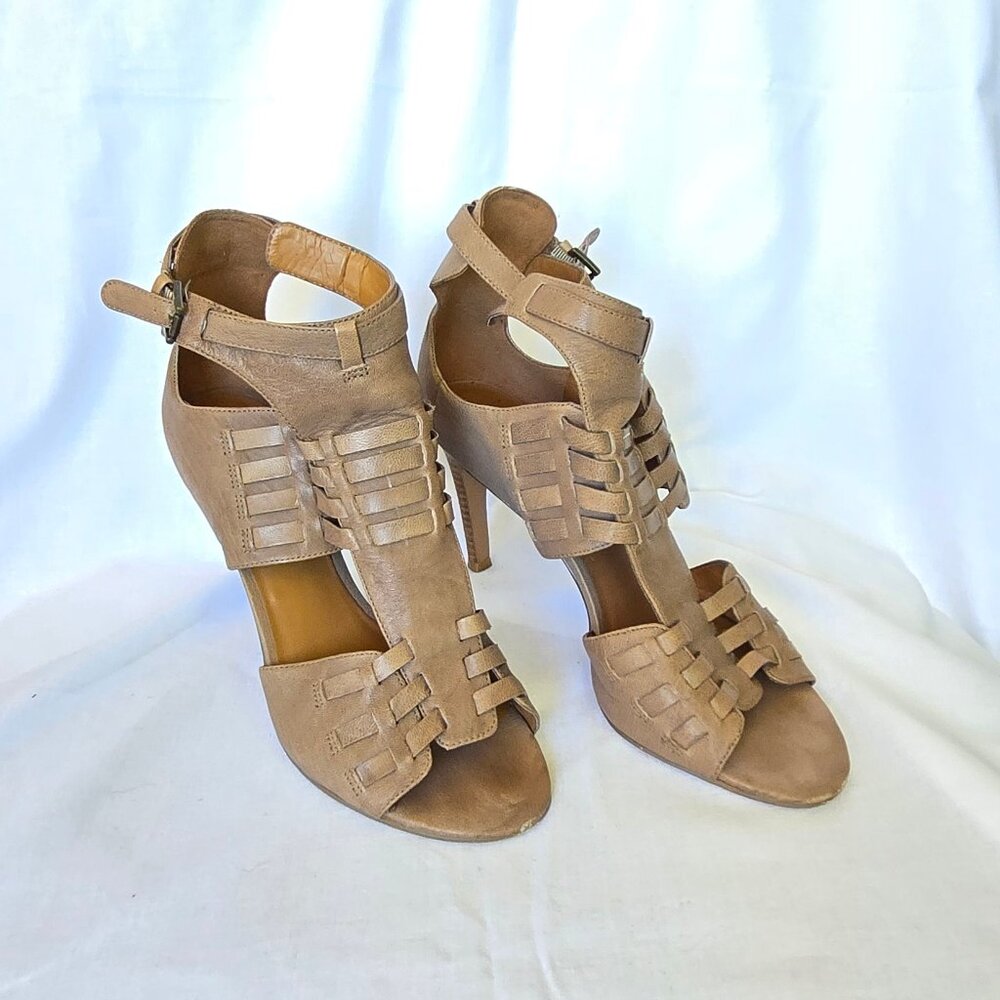 Nine West Kurious Sandal Heel